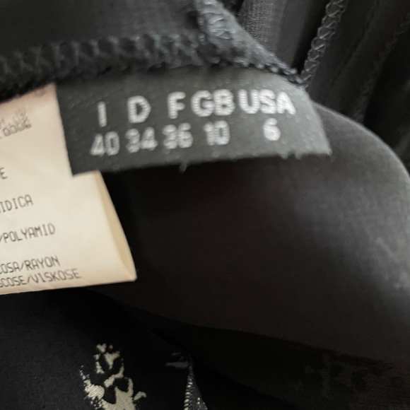 AMULETI woman’s dress. Size 6 - Picture 14 of 14